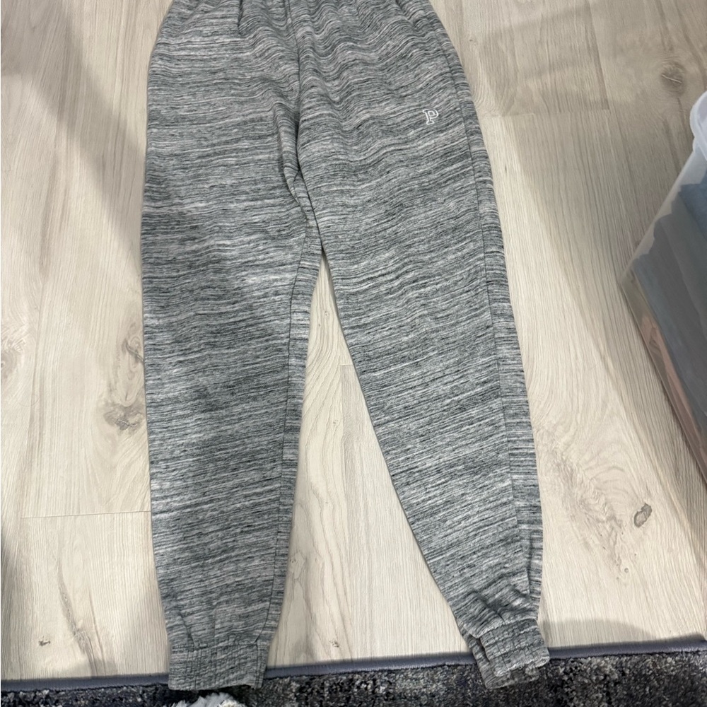 PINK Victoria's Secret Gray Sweatpants Joggers